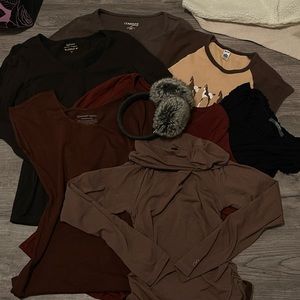 8 piece neutral brown top plus accessory bundle